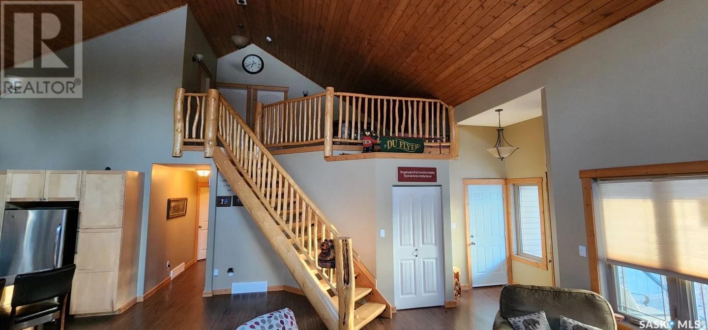 Photo 5 of 18 Hayes Drive, Candle Lake SK