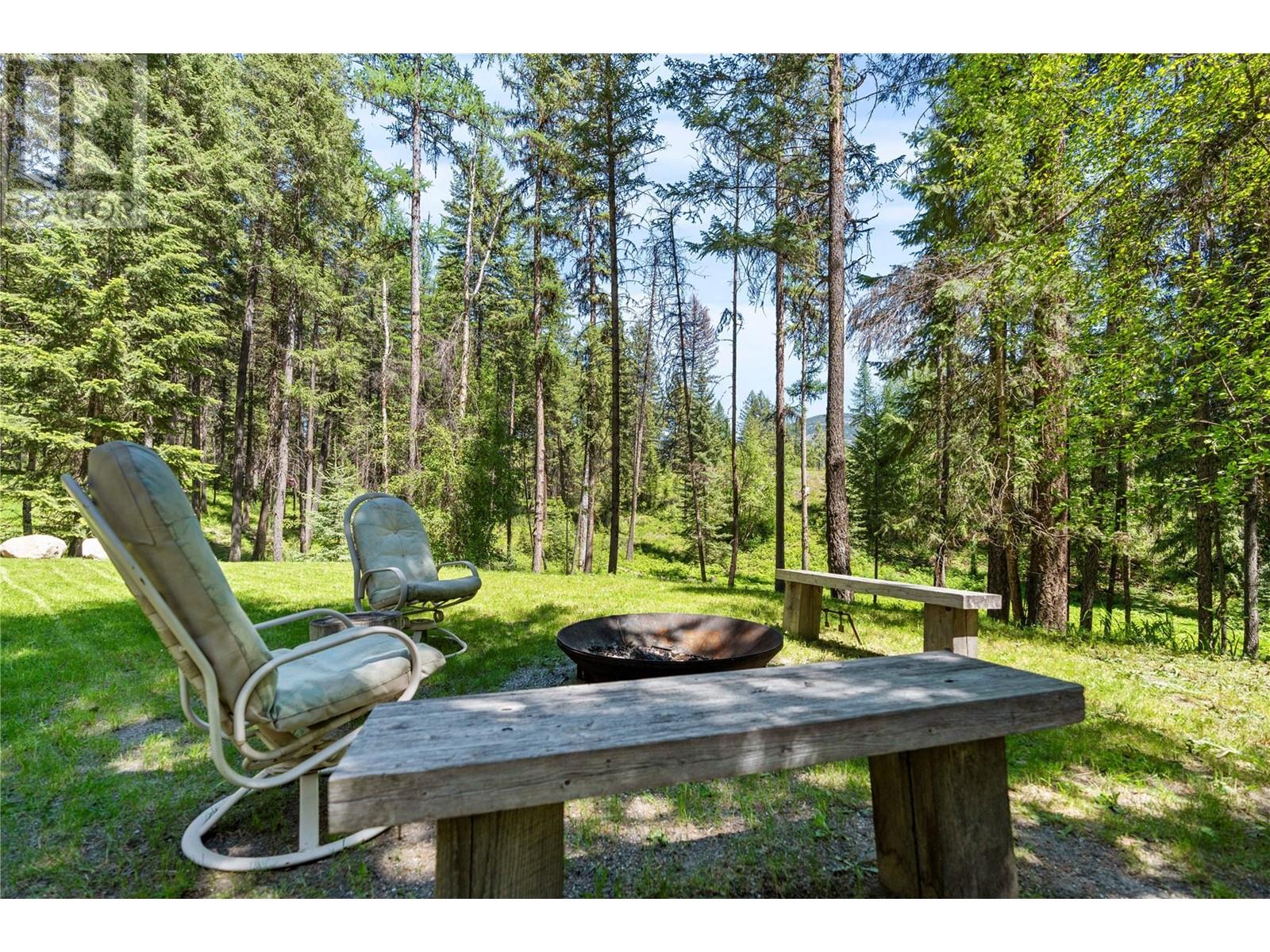 5950 Crouse Creek Forest, Westbridge