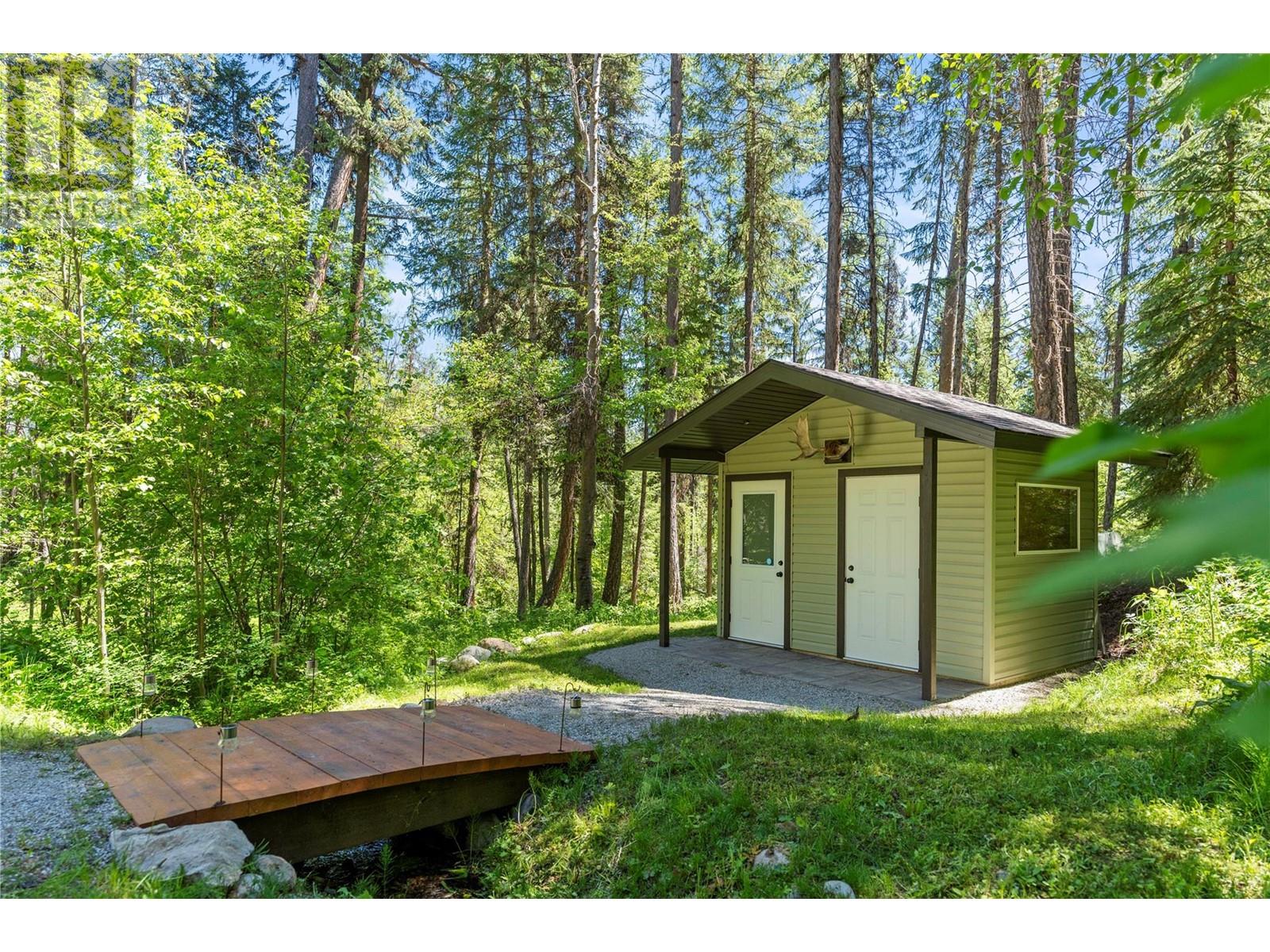 5950 Crouse Creek Forest, Westbridge