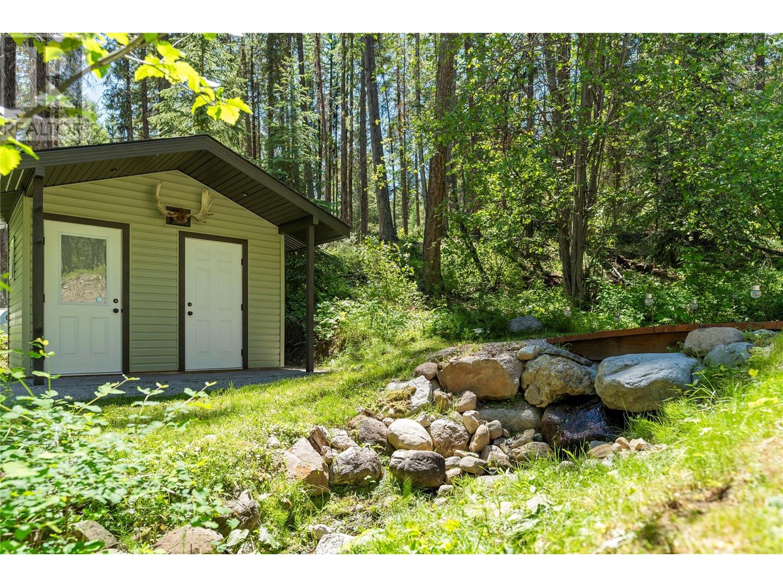 5950 Crouse Creek Forest, Westbridge