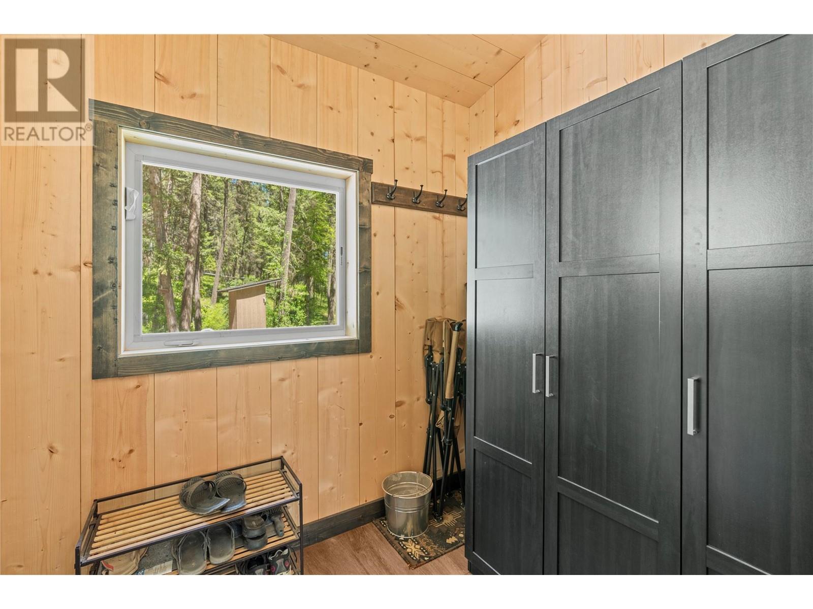 5950 Crouse Creek Forest, Westbridge