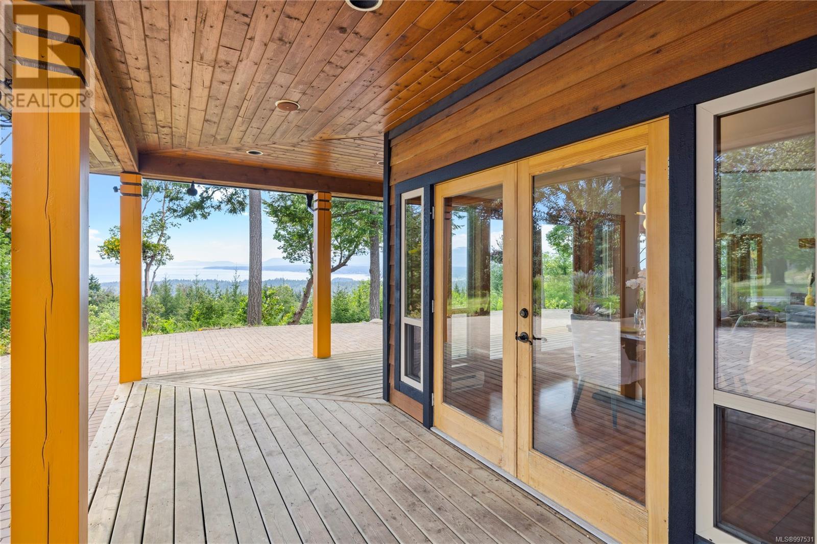 1495 Coats Dr, Gabriola Island