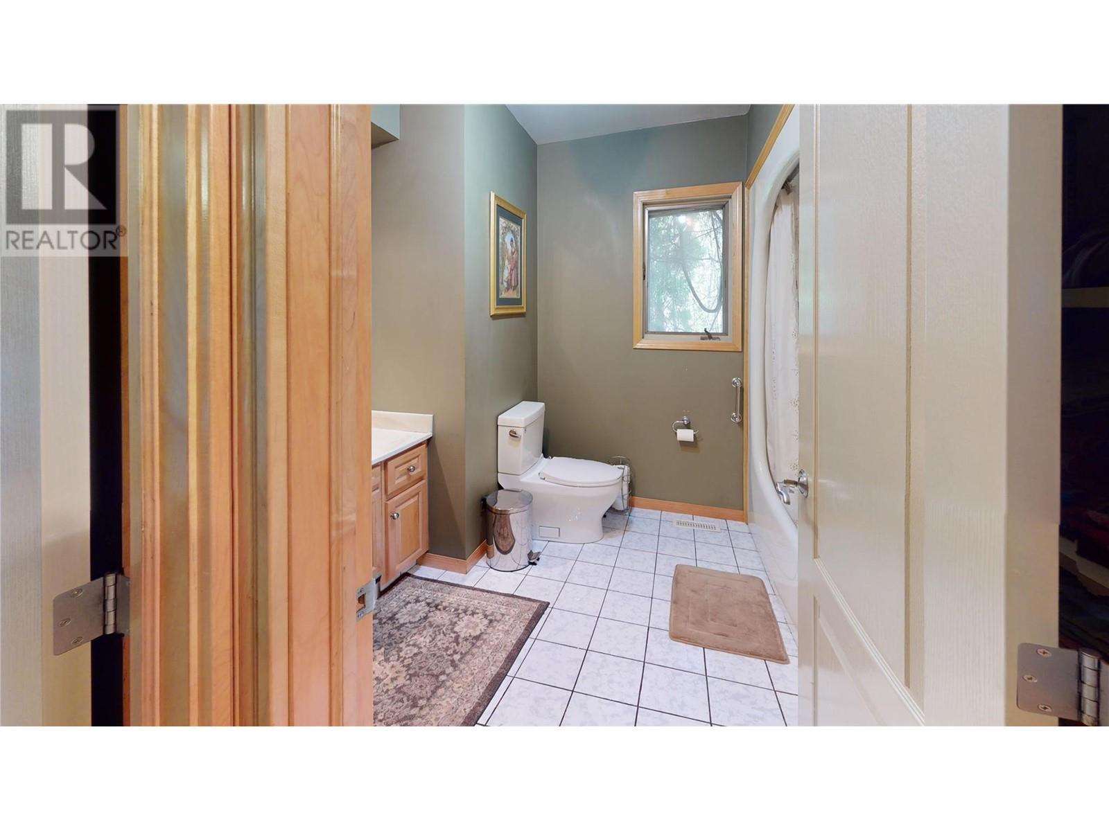 Photo 29 of 1698 Mckenzie Road, Fernie BC