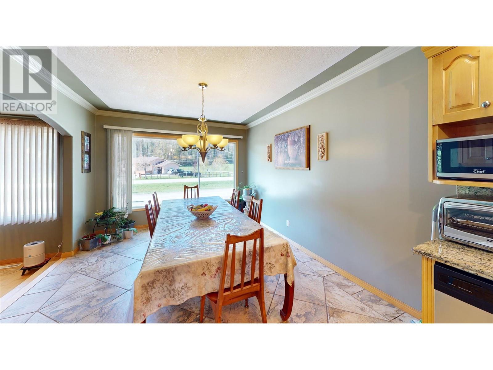 Photo 18 of 1698 Mckenzie Road, Fernie BC