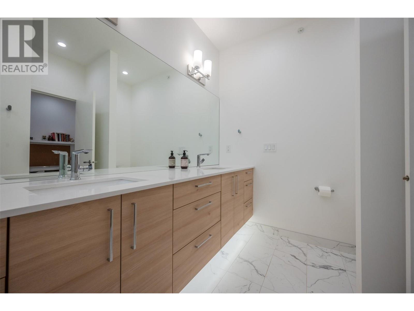 555 Wade Avenue E Unit# 107, Penticton