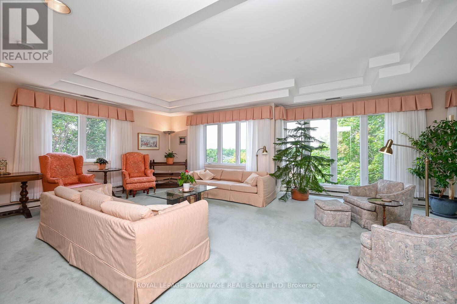 Photo 6 of 401 10 Armstrong Drive, Smiths Falls ON