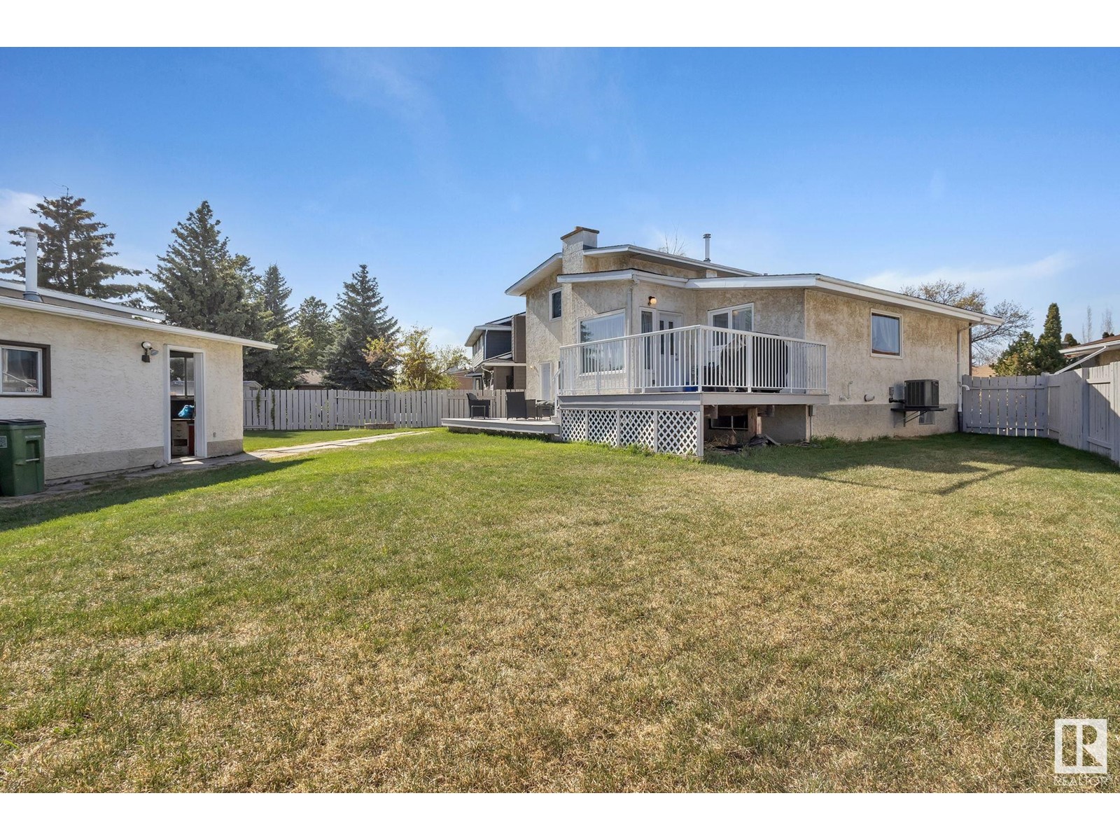 11003 170 AV NW, Edmonton