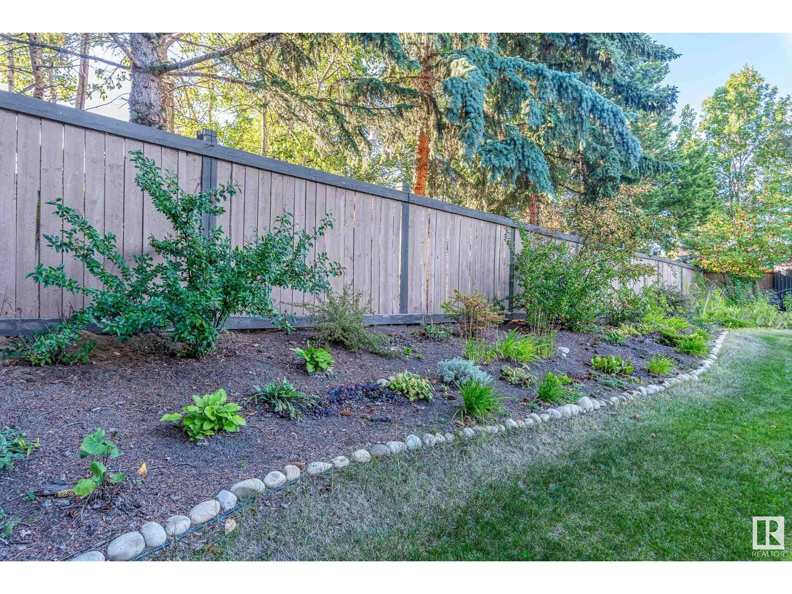 316 BURTON RD NW, Edmonton