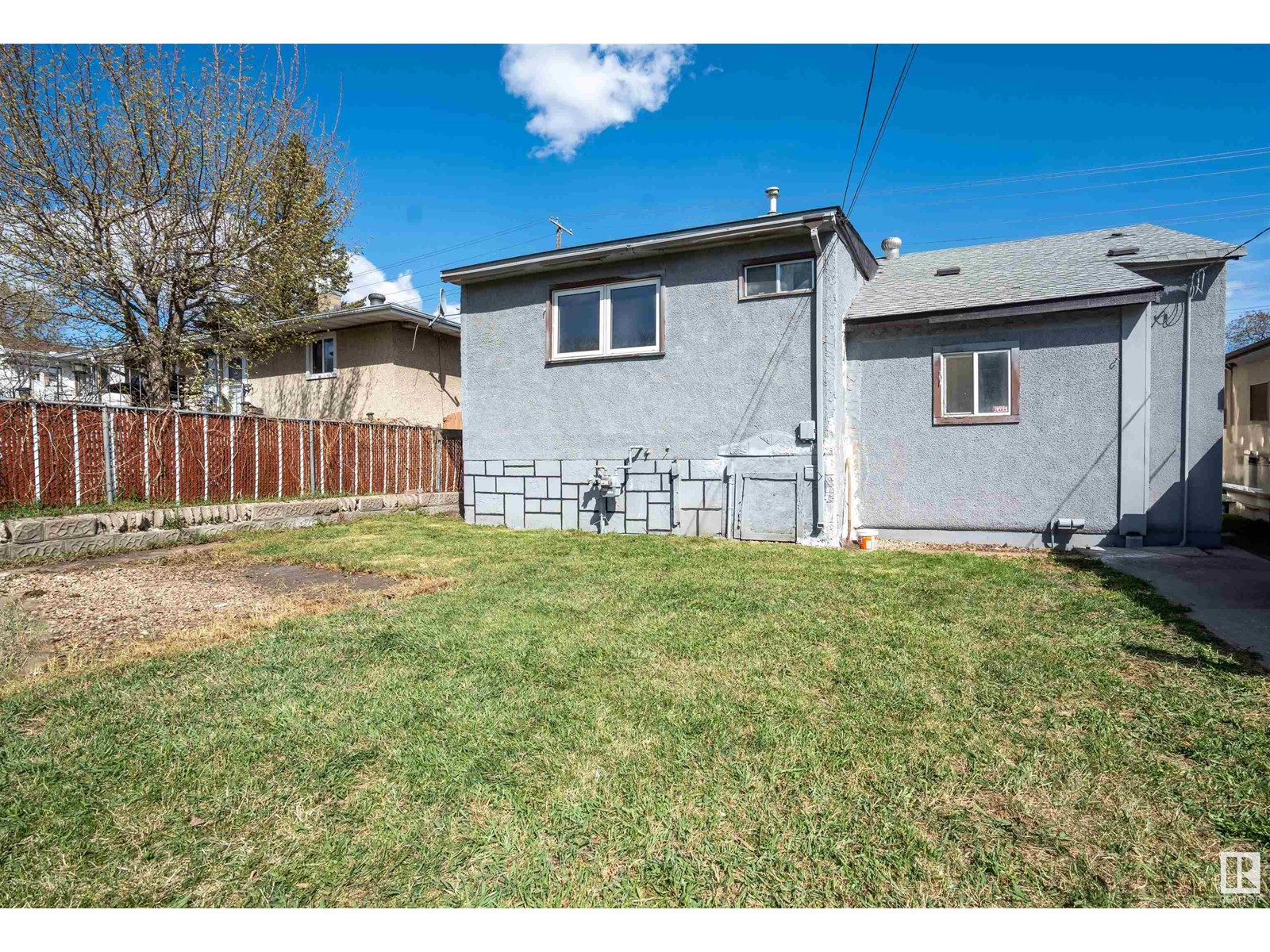 12012 50 ST NW, Edmonton