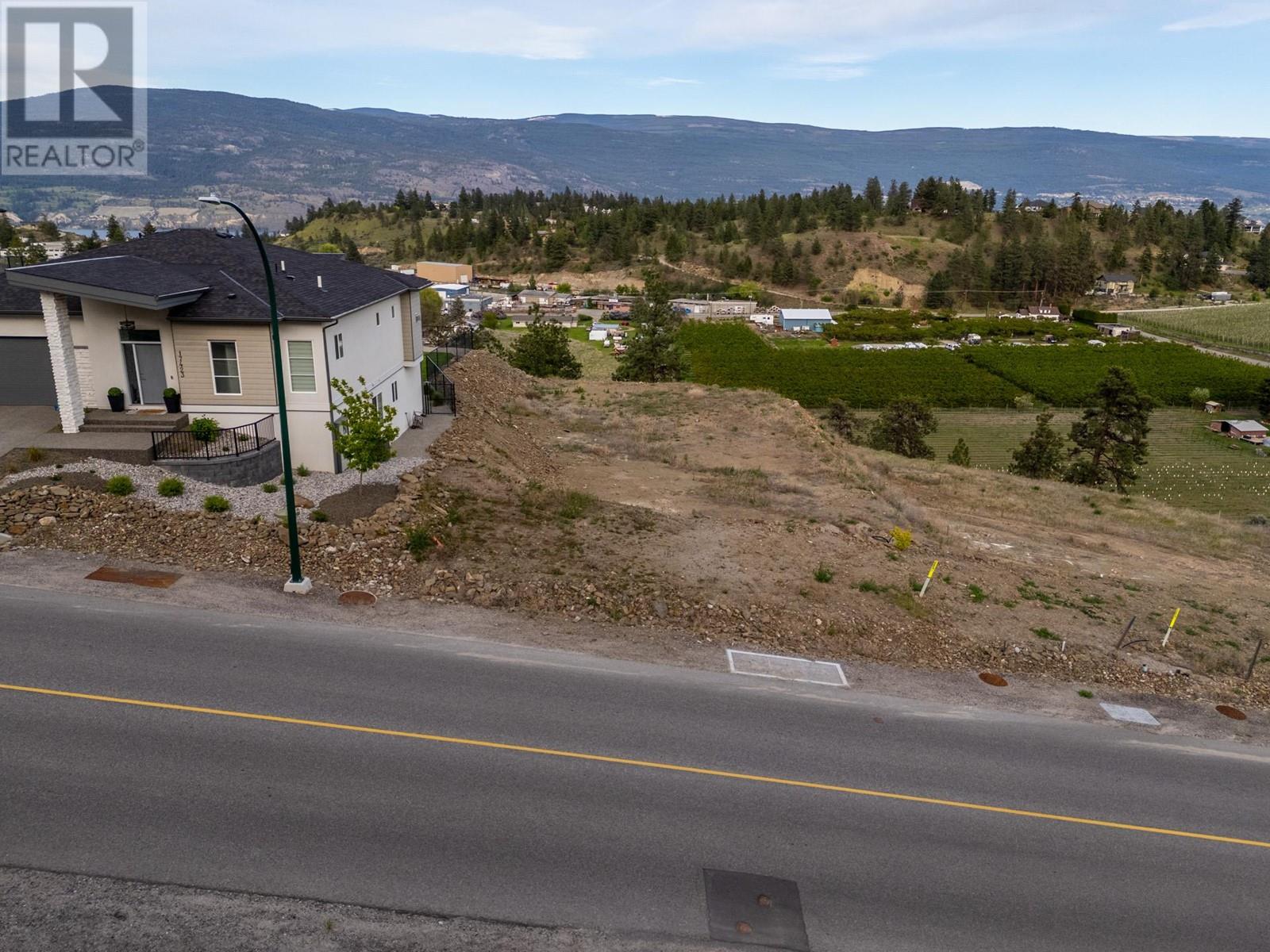 17415 SANBORN Street, Summerland