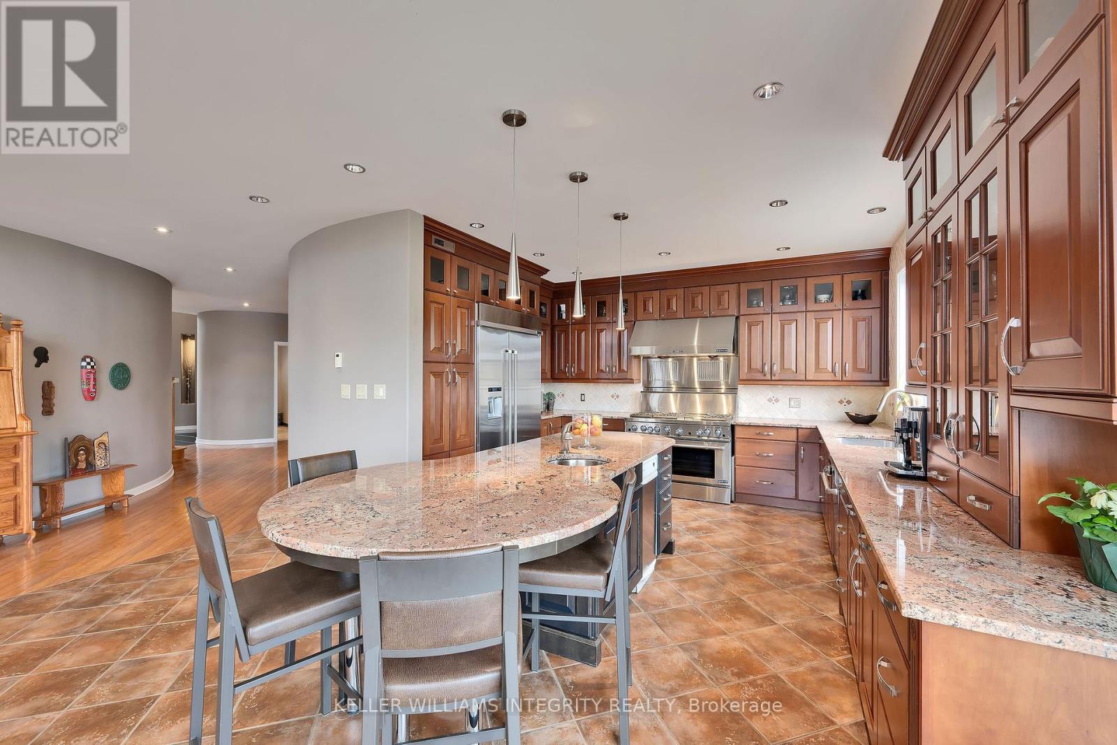 Photo 39 of 12 Rideau Shore Court, Ottawa ON