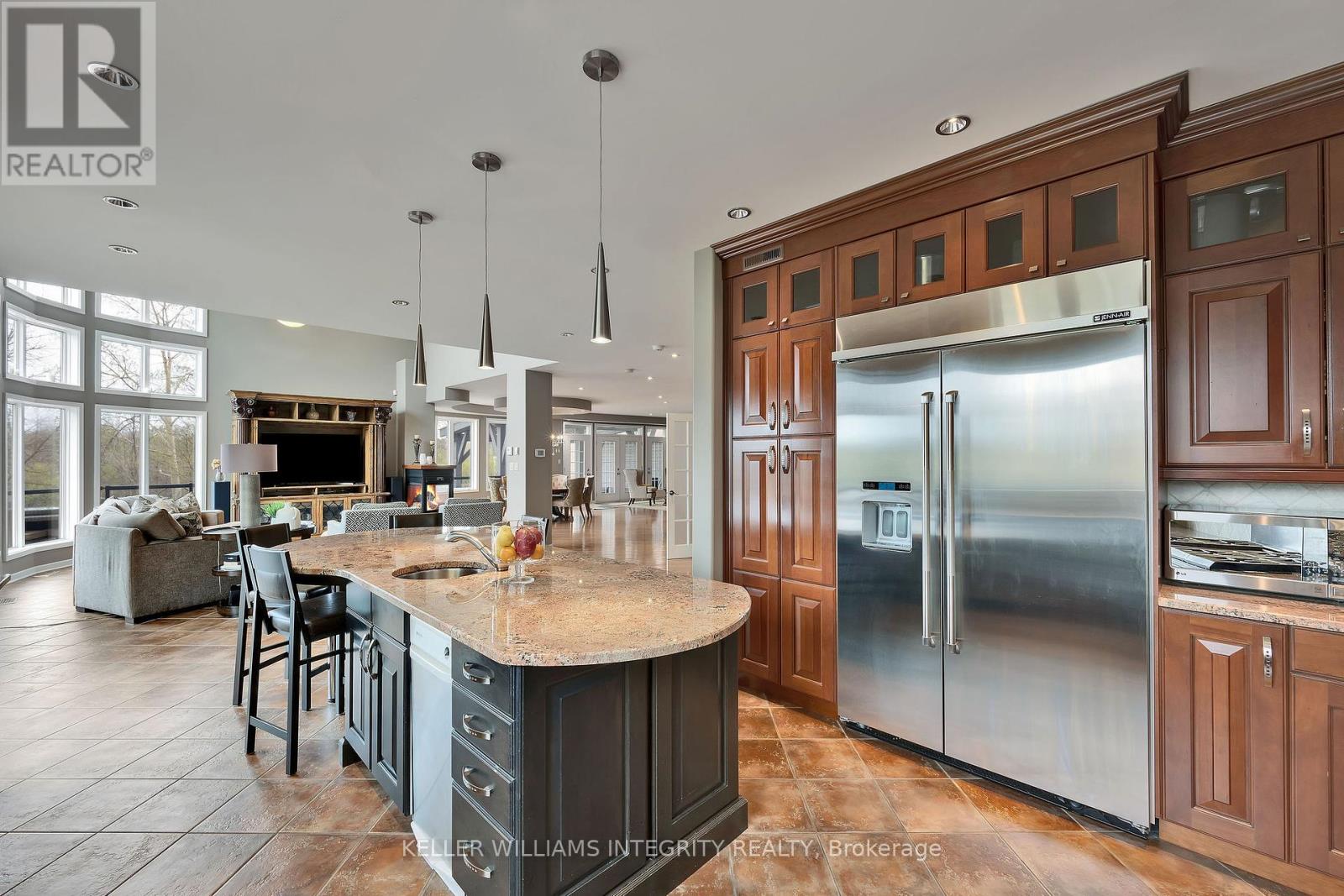 Photo 28 of 12 Rideau Shore Court, Ottawa ON