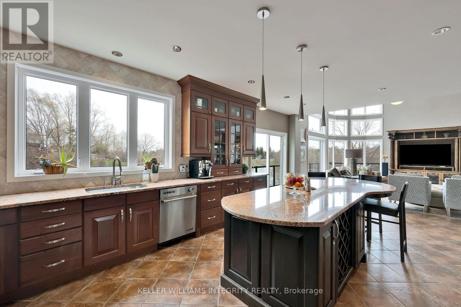 Photo 36 of 12 Rideau Shore Court, Ottawa ON