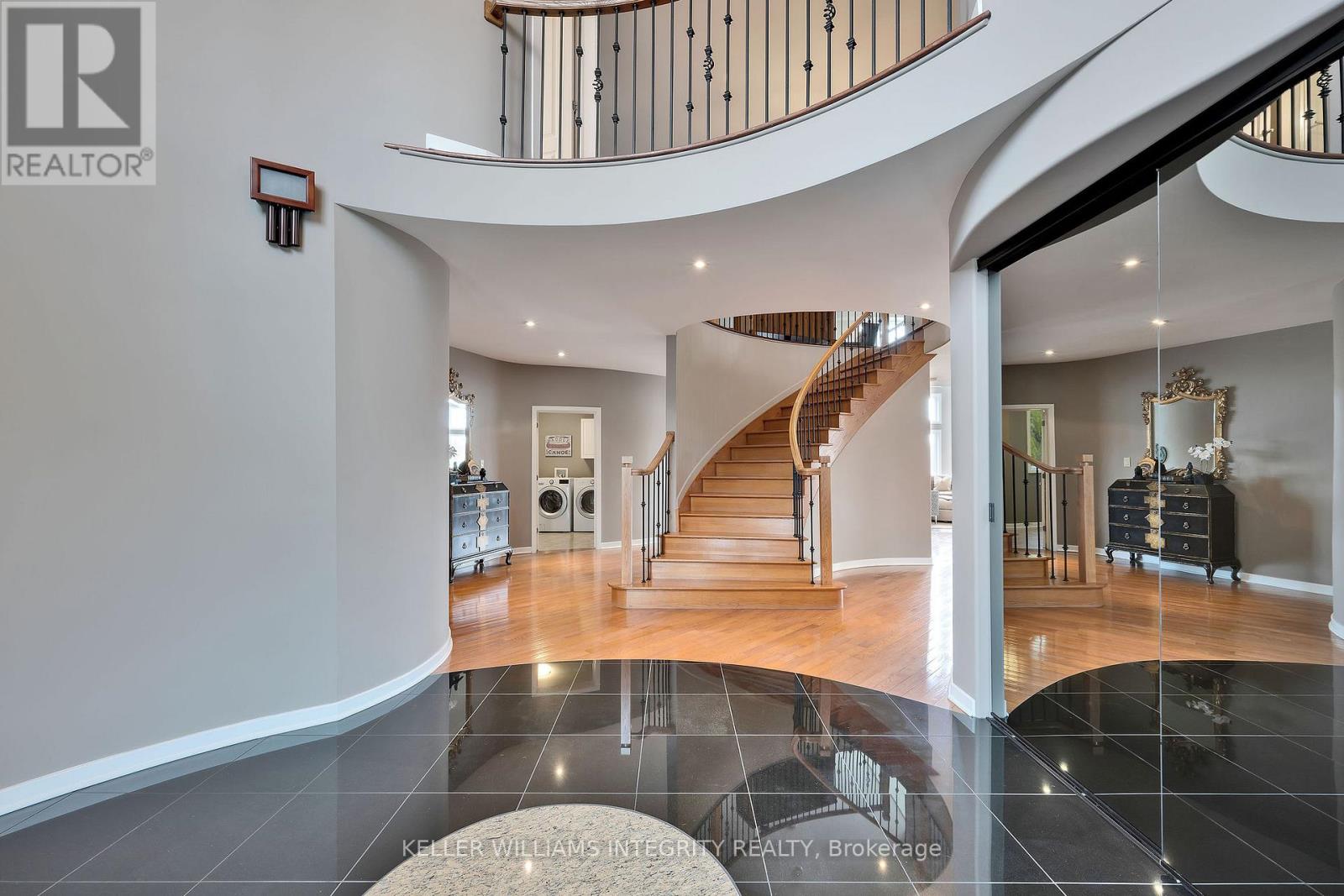 Photo 14 of 12 Rideau Shore Court, Ottawa ON
