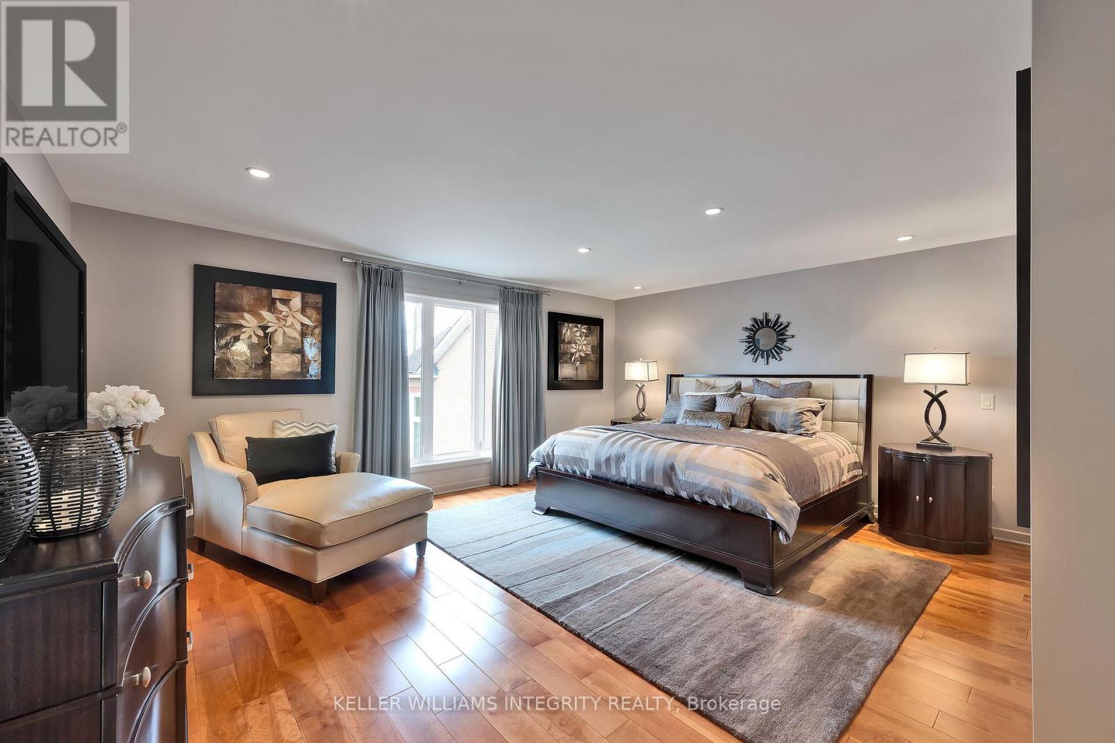 Photo 9 of 12 Rideau Shore Court, Ottawa ON