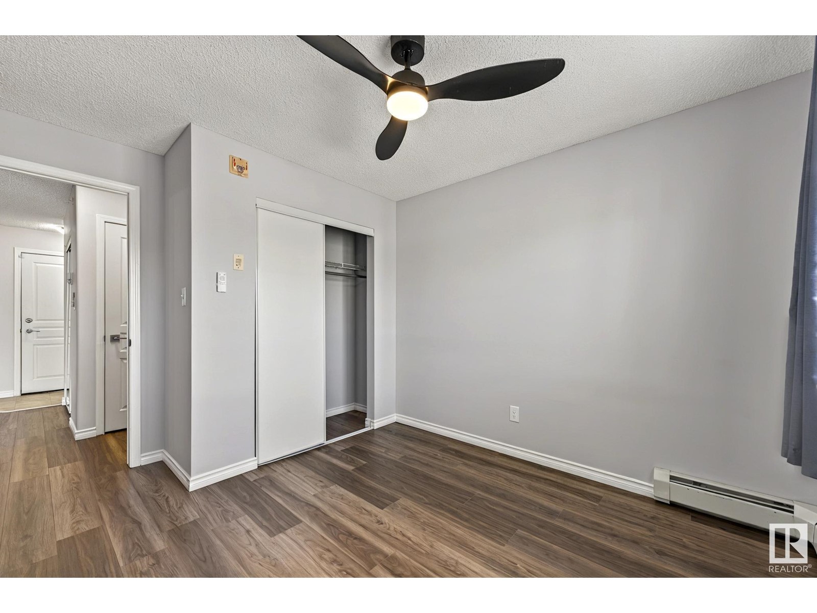 #407 309 CLAREVIEW STATION DR NW, Edmonton