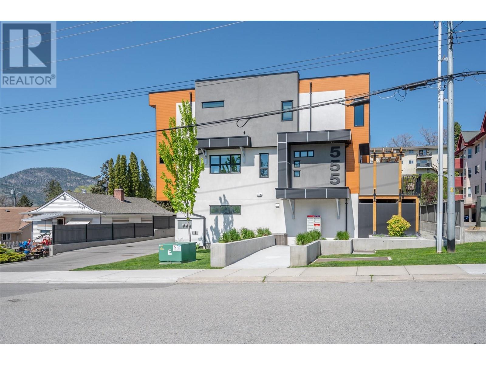 107 555 Wade Avenue East, Penticton