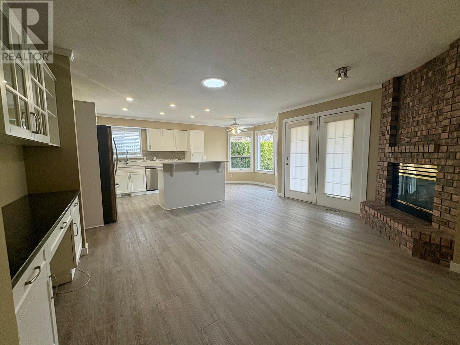132 1201 Cameron Avenue, Kelowna