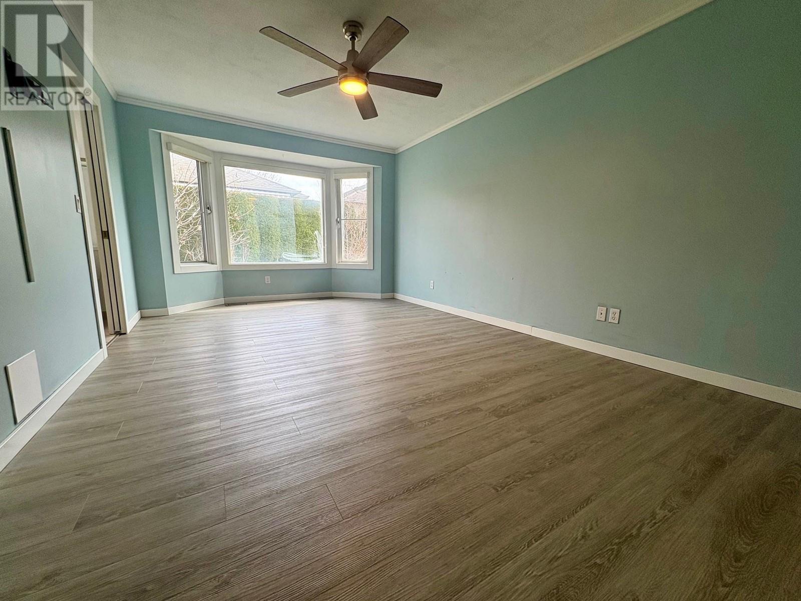 132 1201 Cameron Avenue, Kelowna