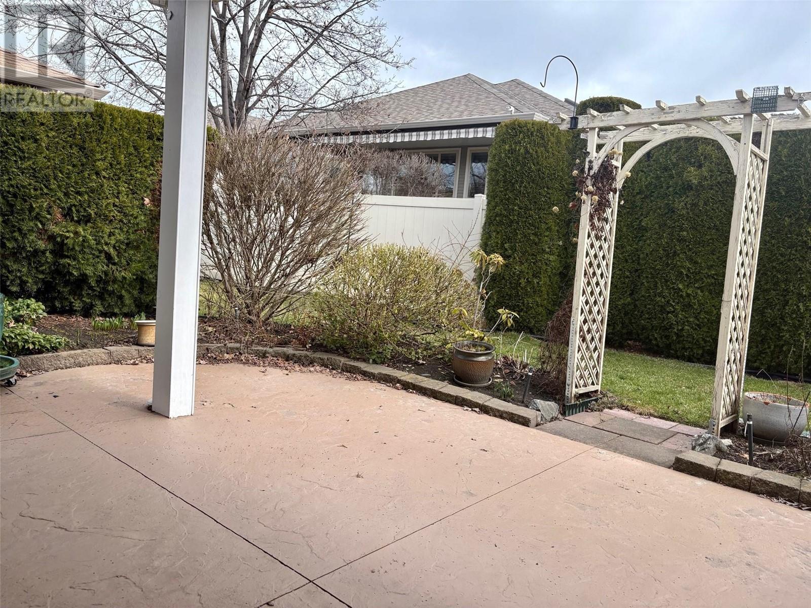 132 1201 Cameron Avenue, Kelowna