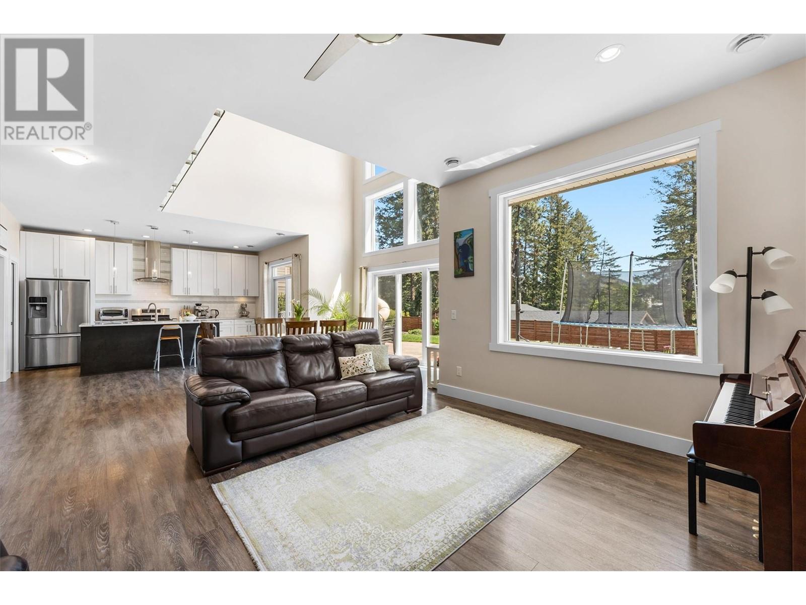 3307 Broadview Road, West Kelowna