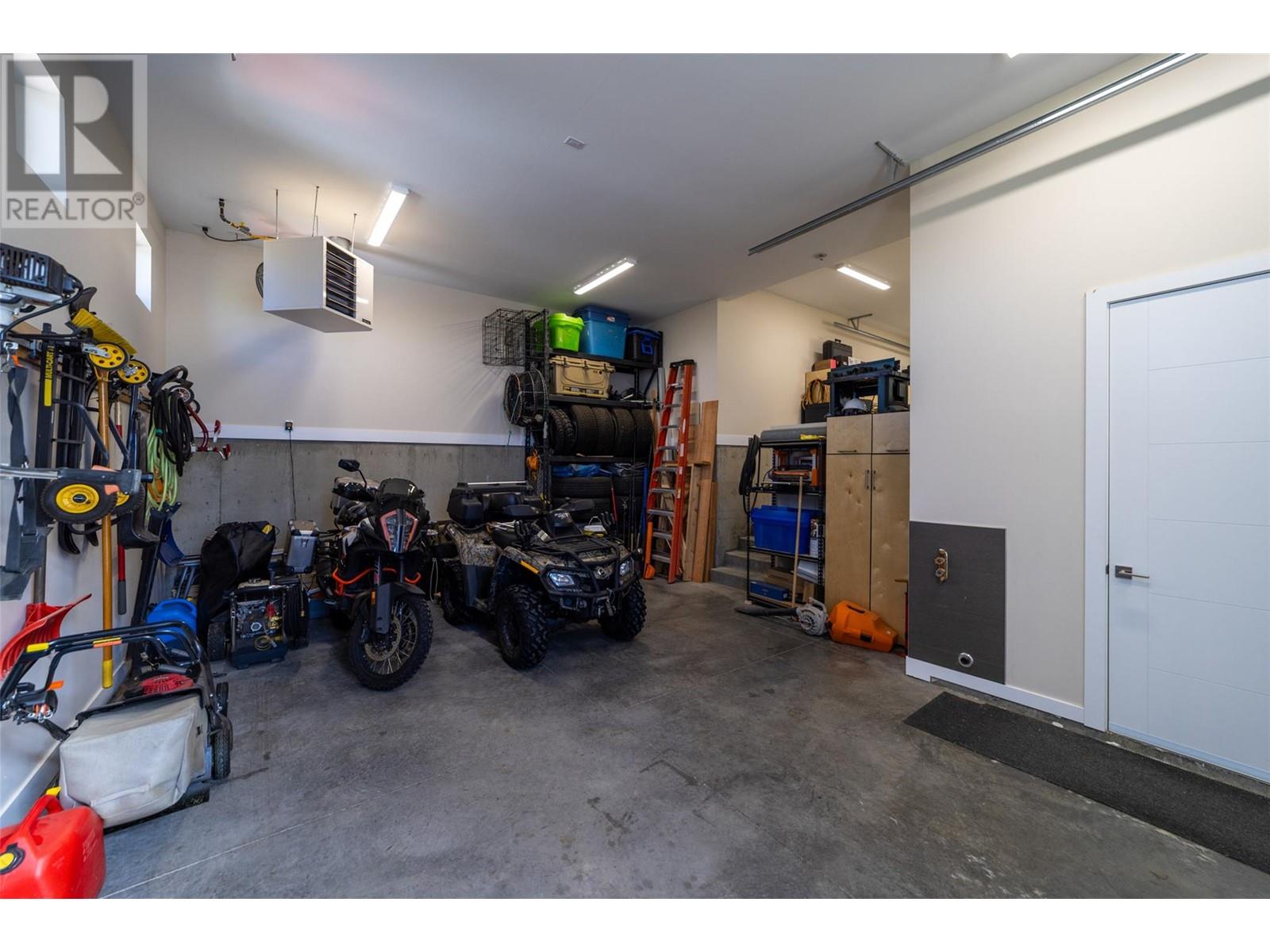 5650 The Edge Place Unit# 105, Kelowna