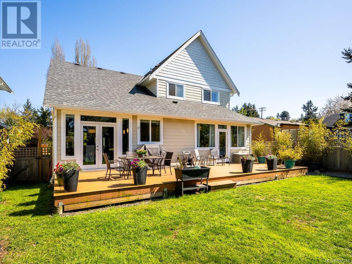 3886 Royston Rd, Courtenay