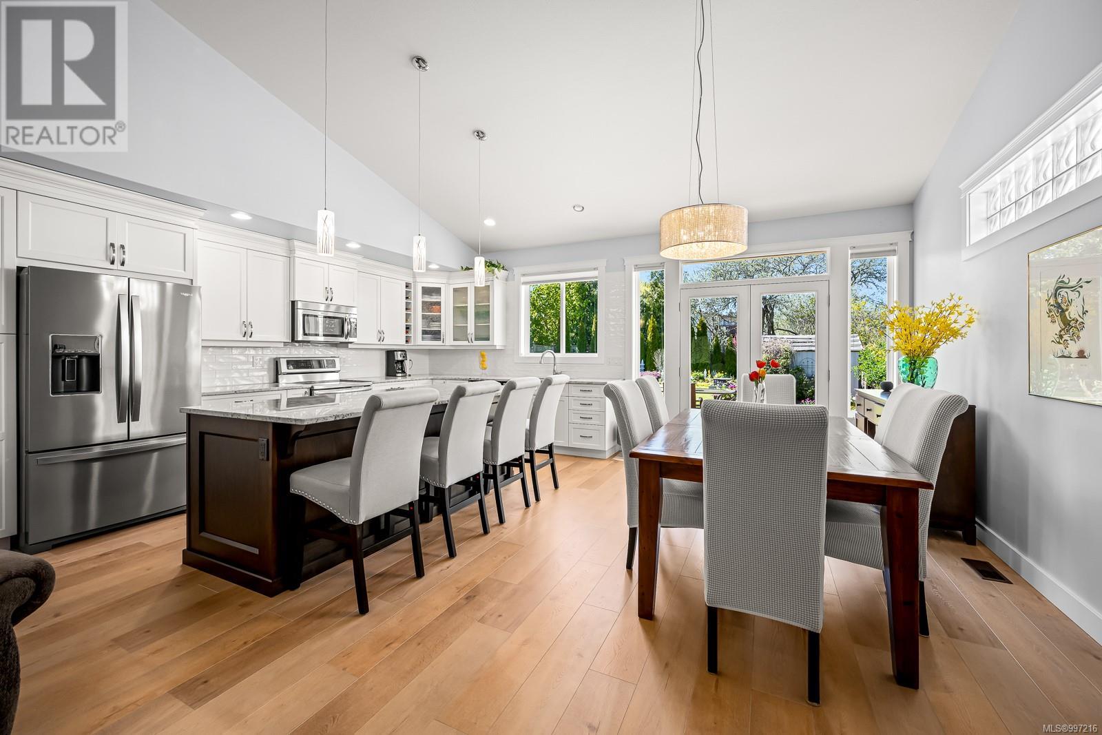 3886 Royston Rd, Courtenay