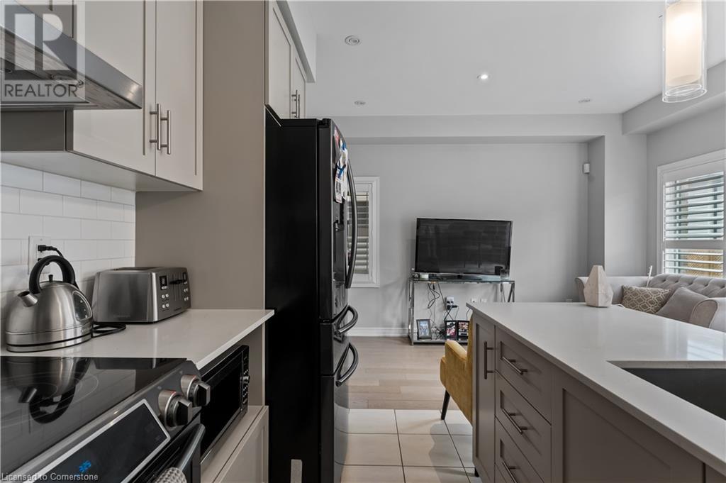 Photo 10 of 377 Glancaster Road Unit 20, Ancaster ON