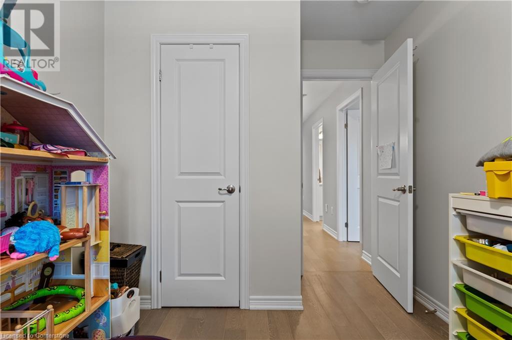 Photo 20 of 377 Glancaster Road Unit 20, Ancaster ON