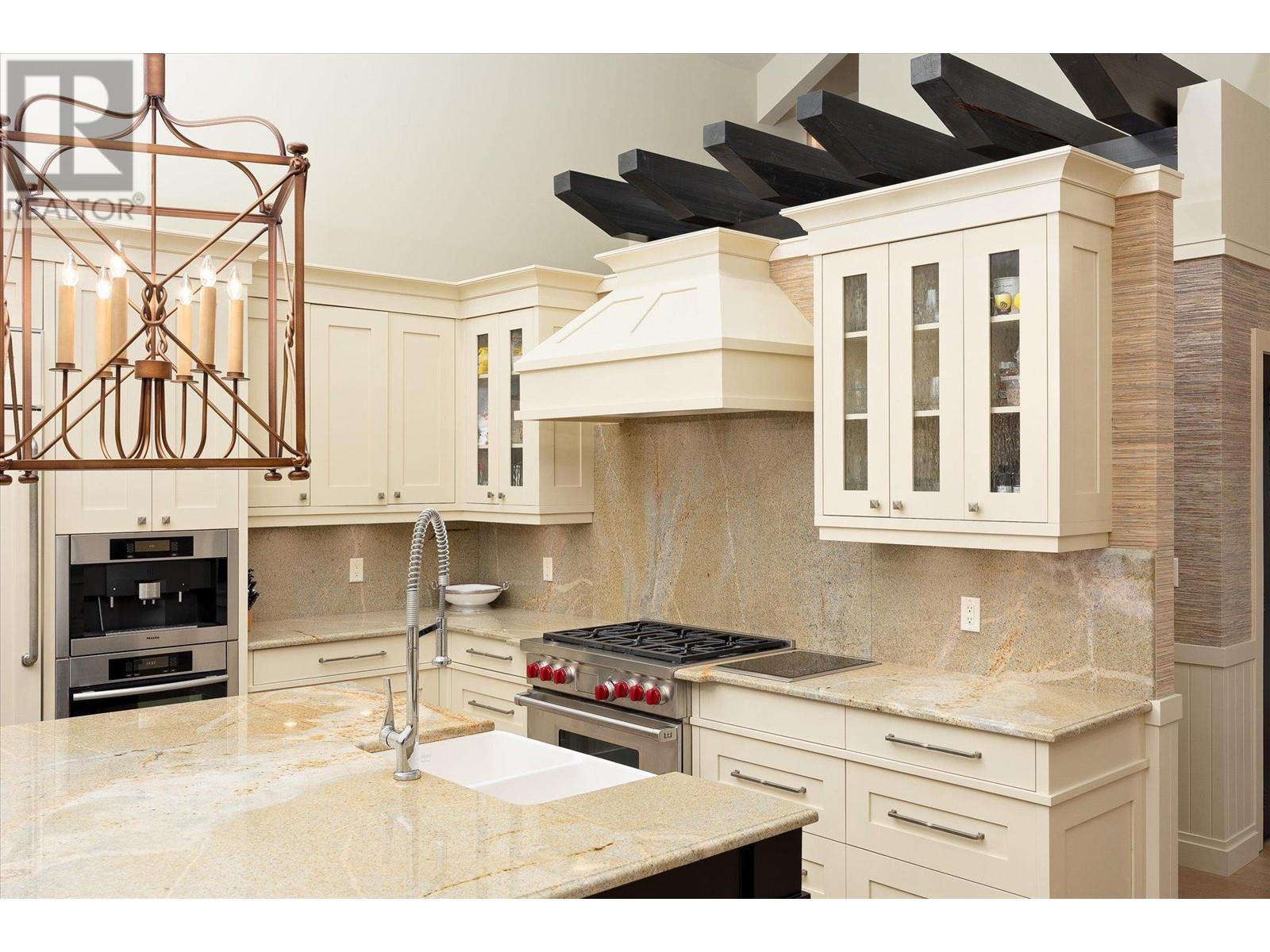  16236 Carrs Landing Road, Lake Country