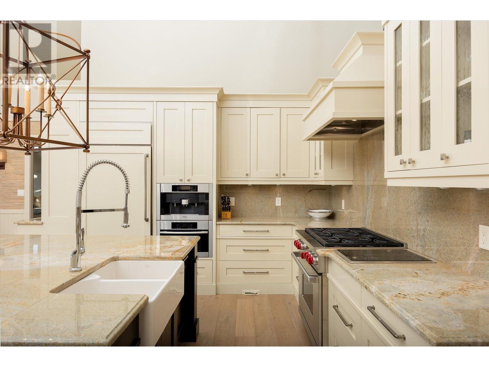  16236 Carrs Landing Road, Lake Country