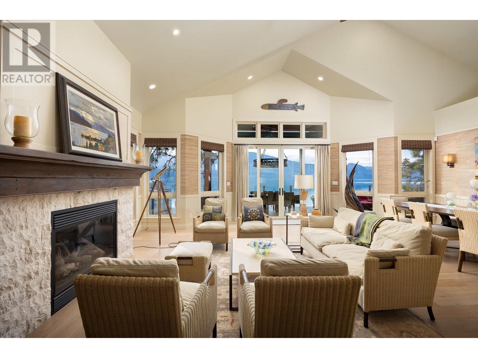  16236 Carrs Landing Road, Lake Country