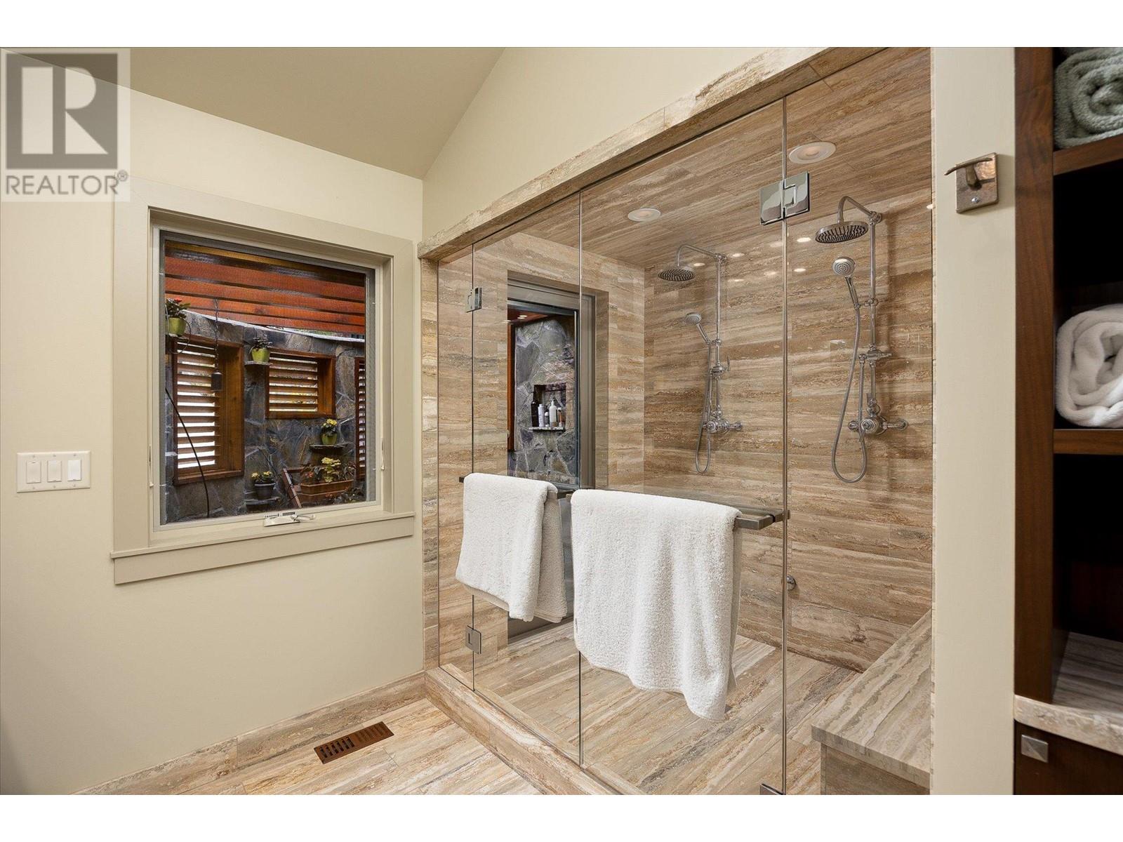  16236 Carrs Landing Road, Lake Country