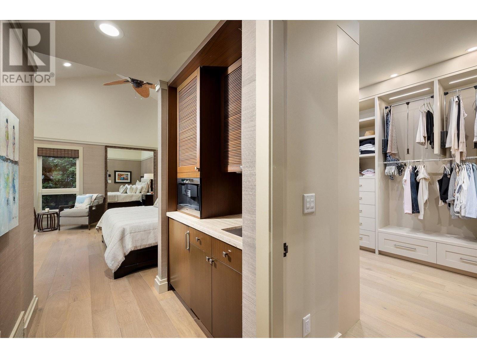  16236 Carrs Landing Road, Lake Country