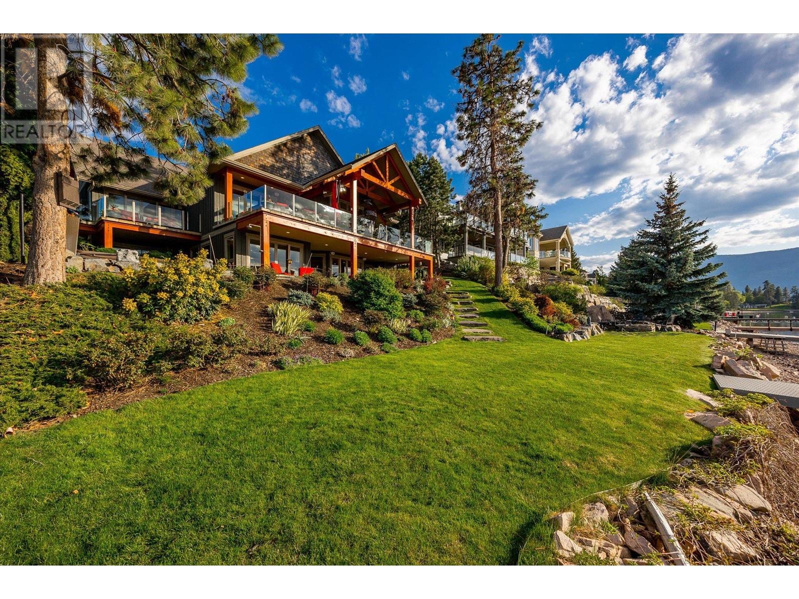  16236 Carrs Landing Road, Lake Country