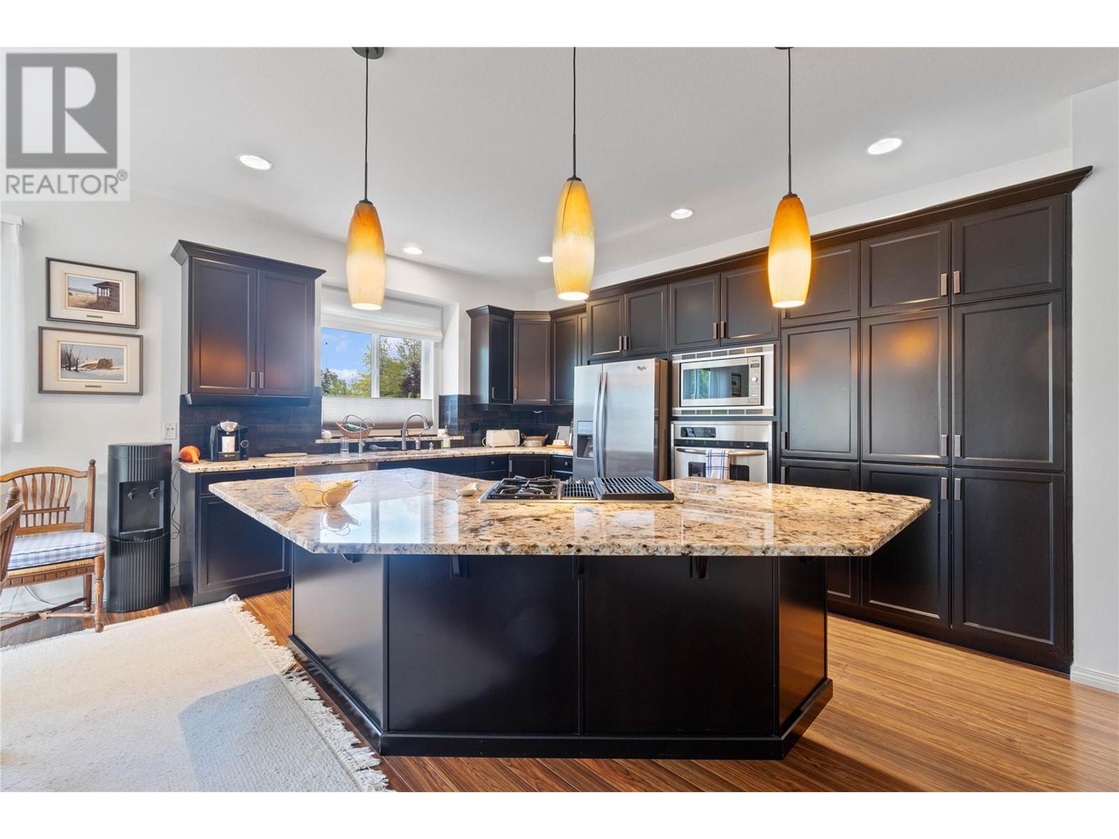 #434 665 COOK ROAD - Image 9