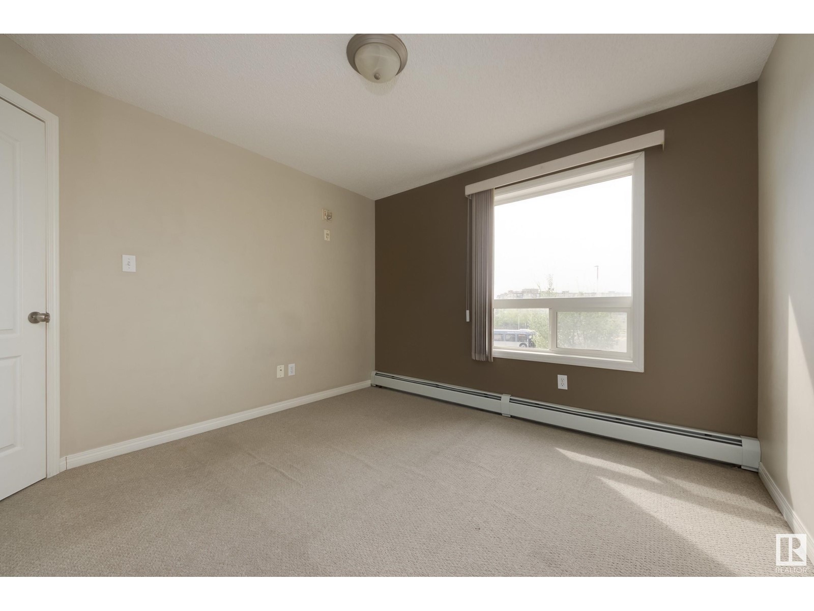 #2206 320 CLAREVIEW STATION DR NW, Edmonton