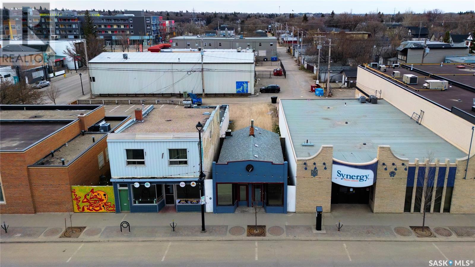 Photo 1 of 317 20th Street W, Saskatoon SK