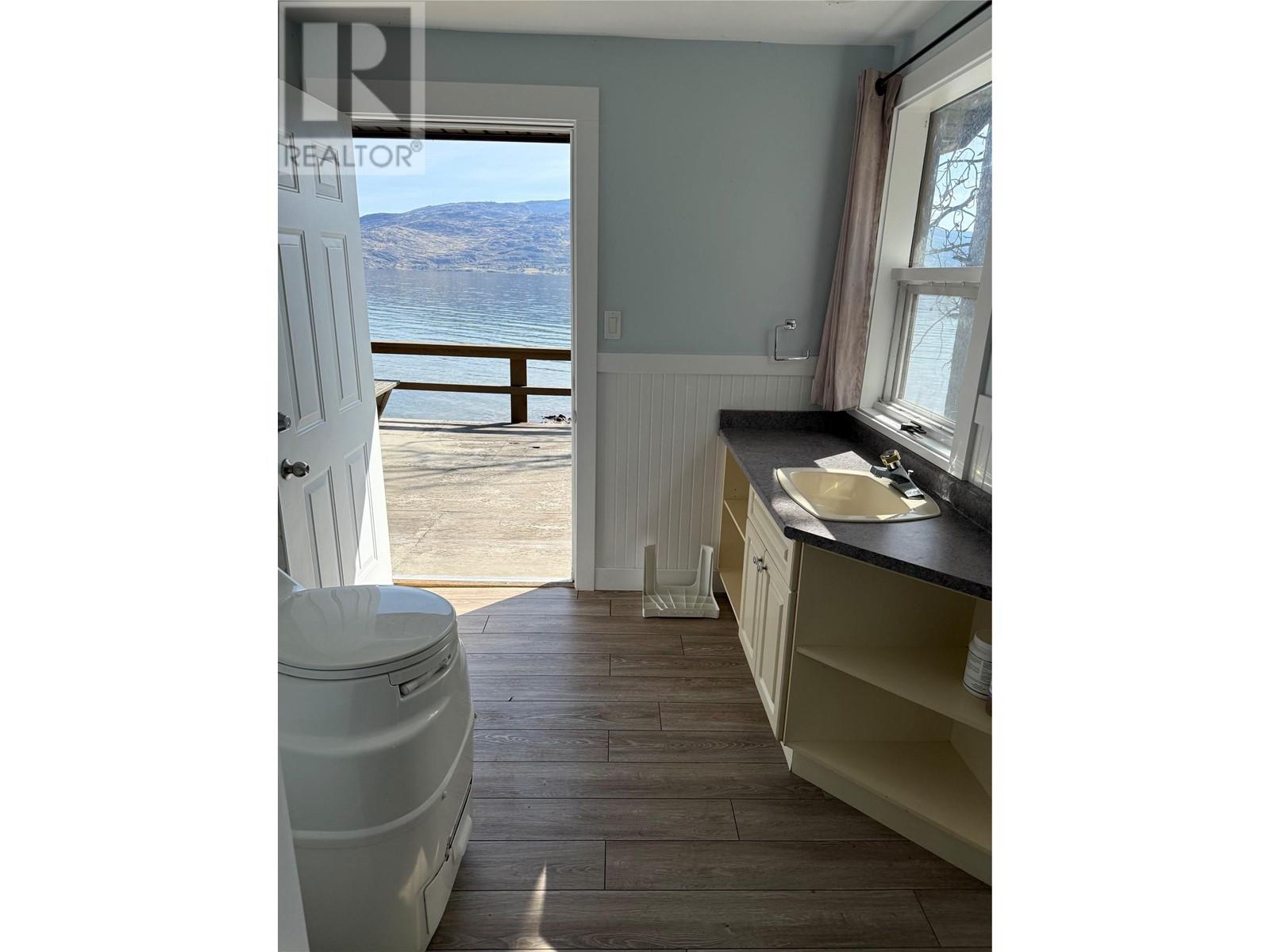 6805 Highway 97 S Other, Peachland