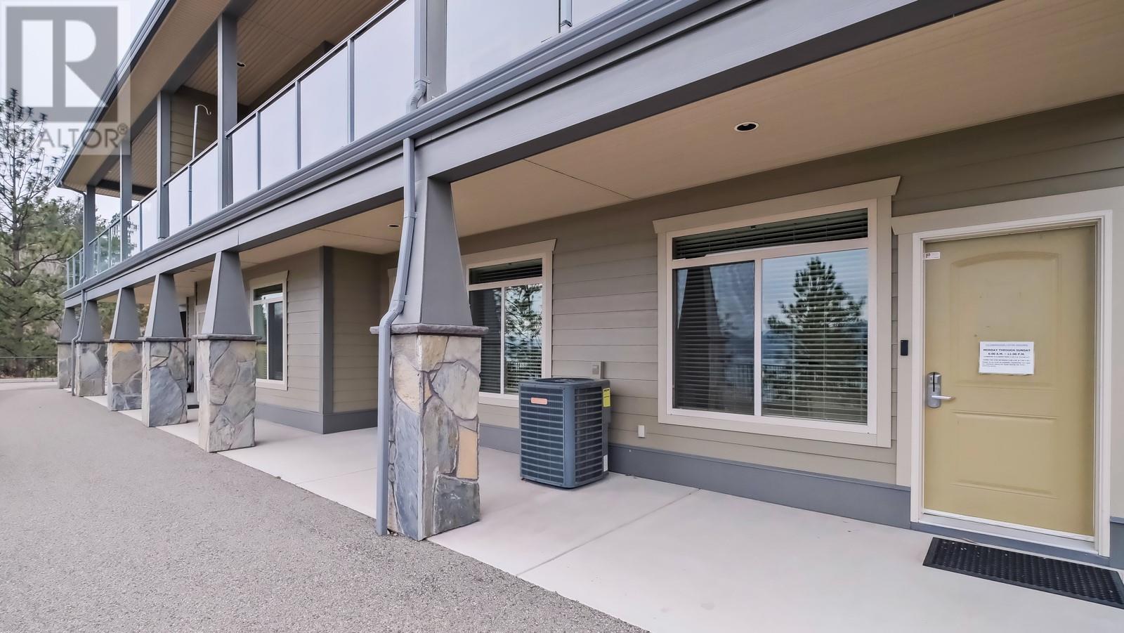 222 4350 Ponderosa Drive, Peachland