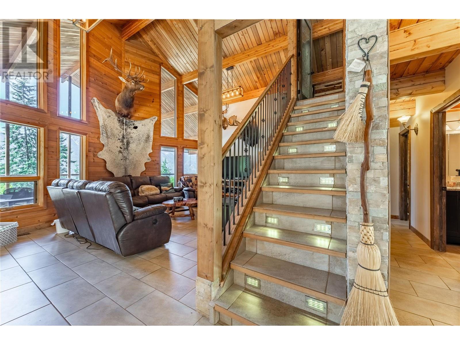 12437 BOSWELL Road, Boswell