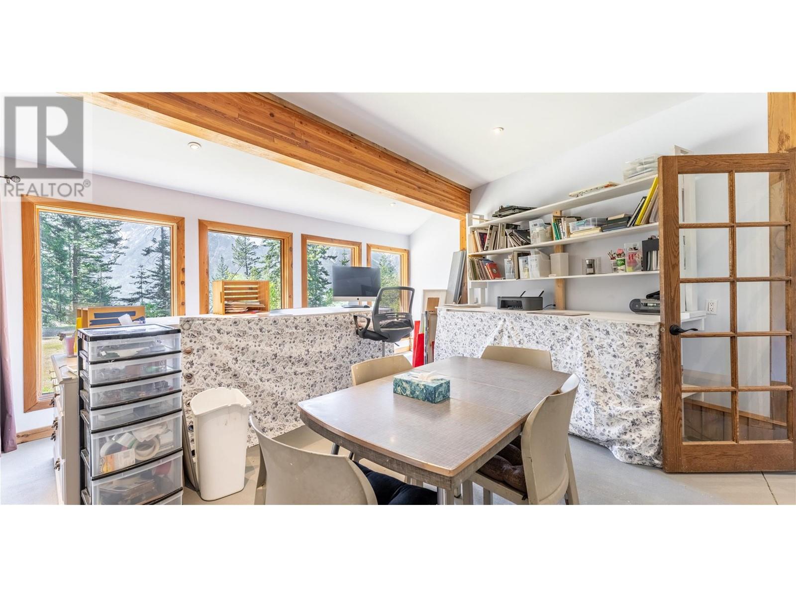 12437 BOSWELL Road, Boswell