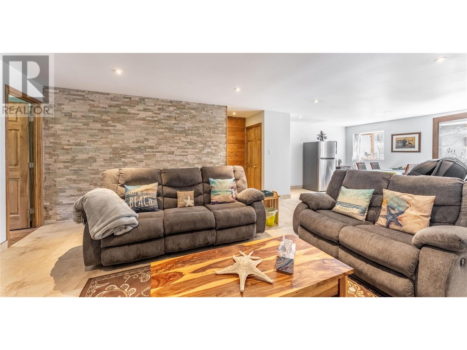 12437 BOSWELL Road, Boswell