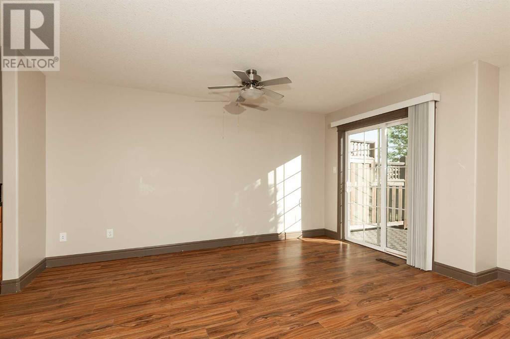 Single Family House for Sale in   Mt Sundance Manor W Sunridge Lethbridge 