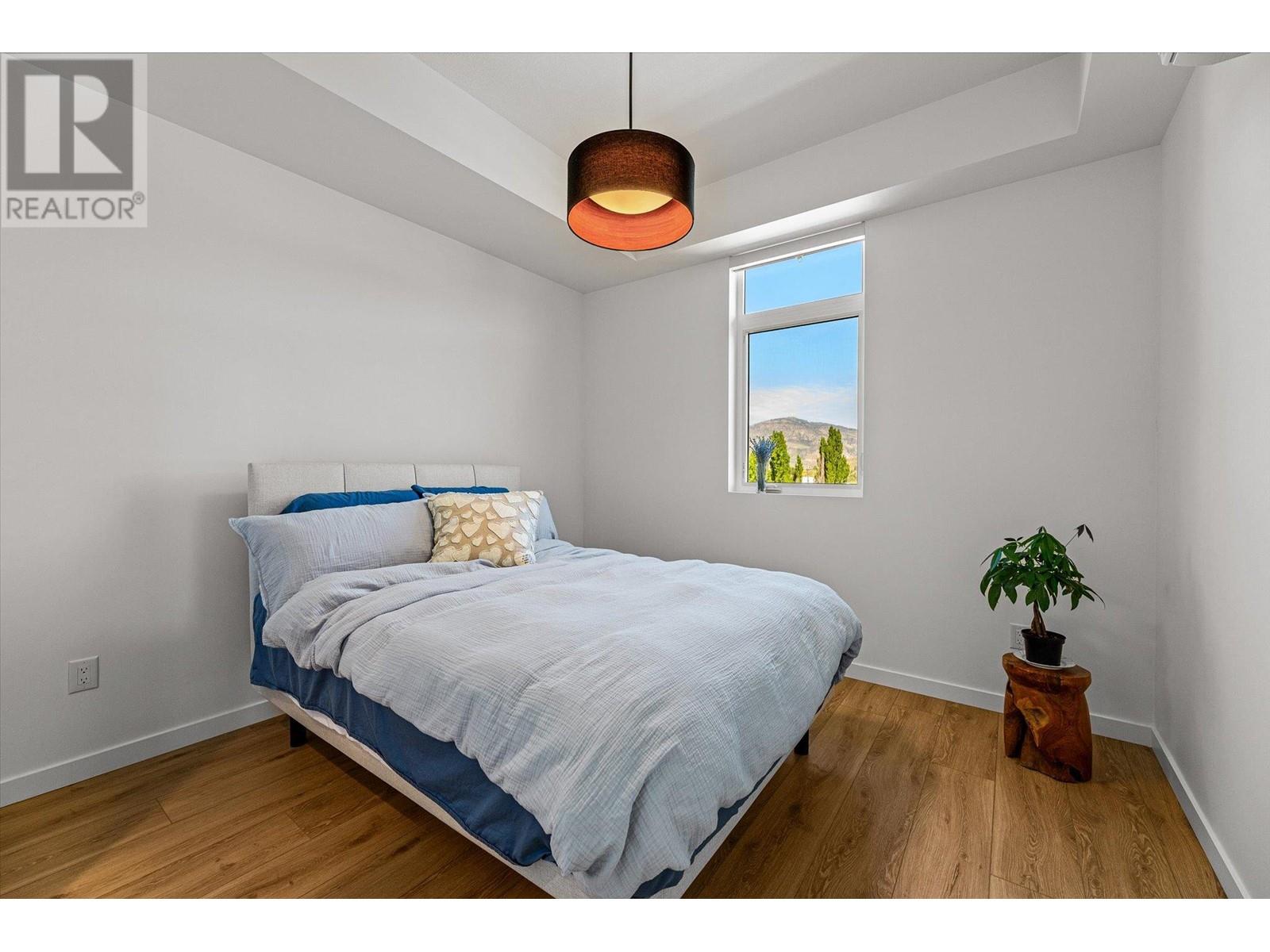 #605 660 CAWSTON AVENUE - Image 15