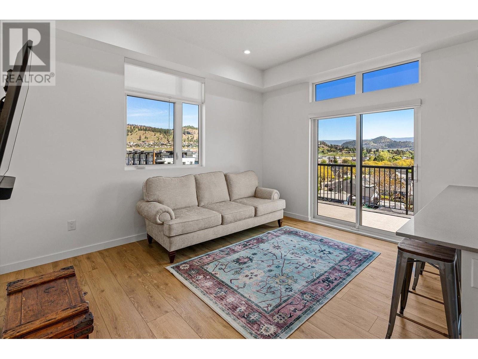 #605 660 CAWSTON AVENUE - Image 8