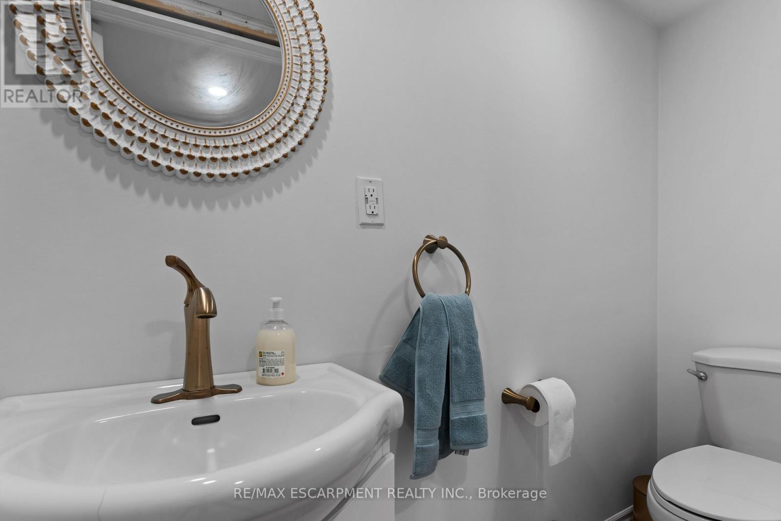 Photo 22 of 20 377 Glancaster Road, Hamilton ON