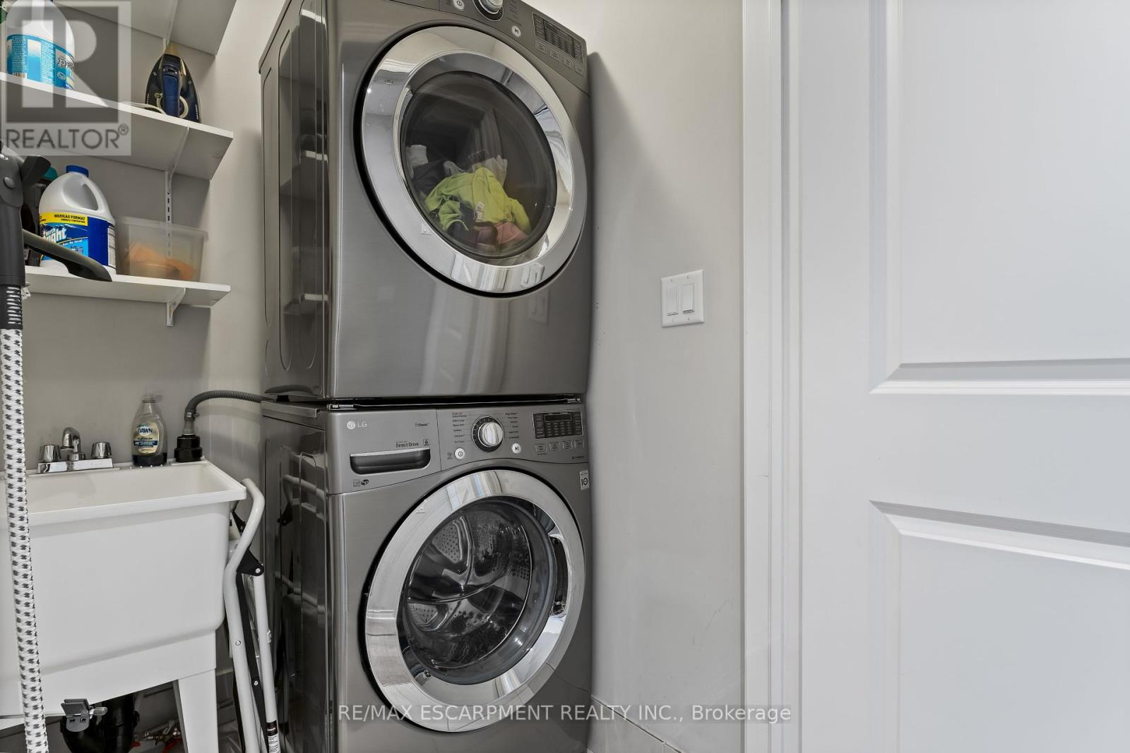 Photo 7 of 20 377 Glancaster Road, Hamilton ON