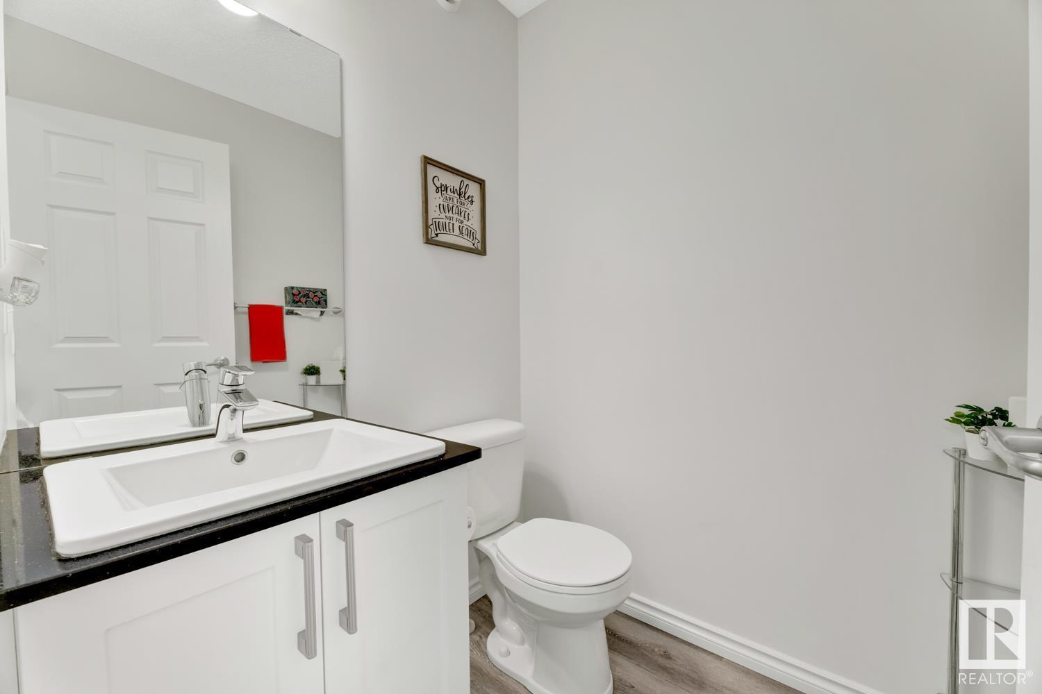11 EBBERS CL NW, Edmonton
